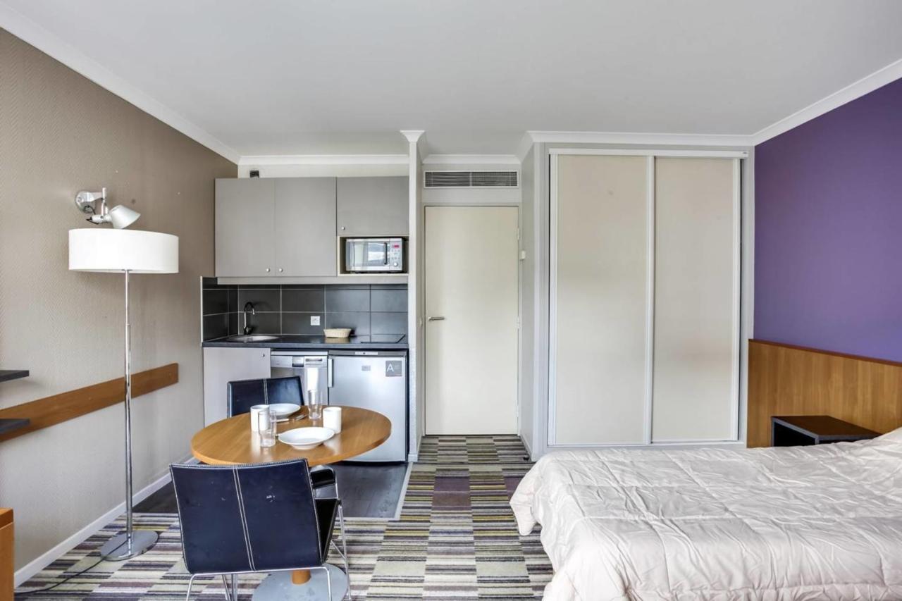 Guestready - Cosy Pres Du Metro Apartment Issy-les-Moulineaux